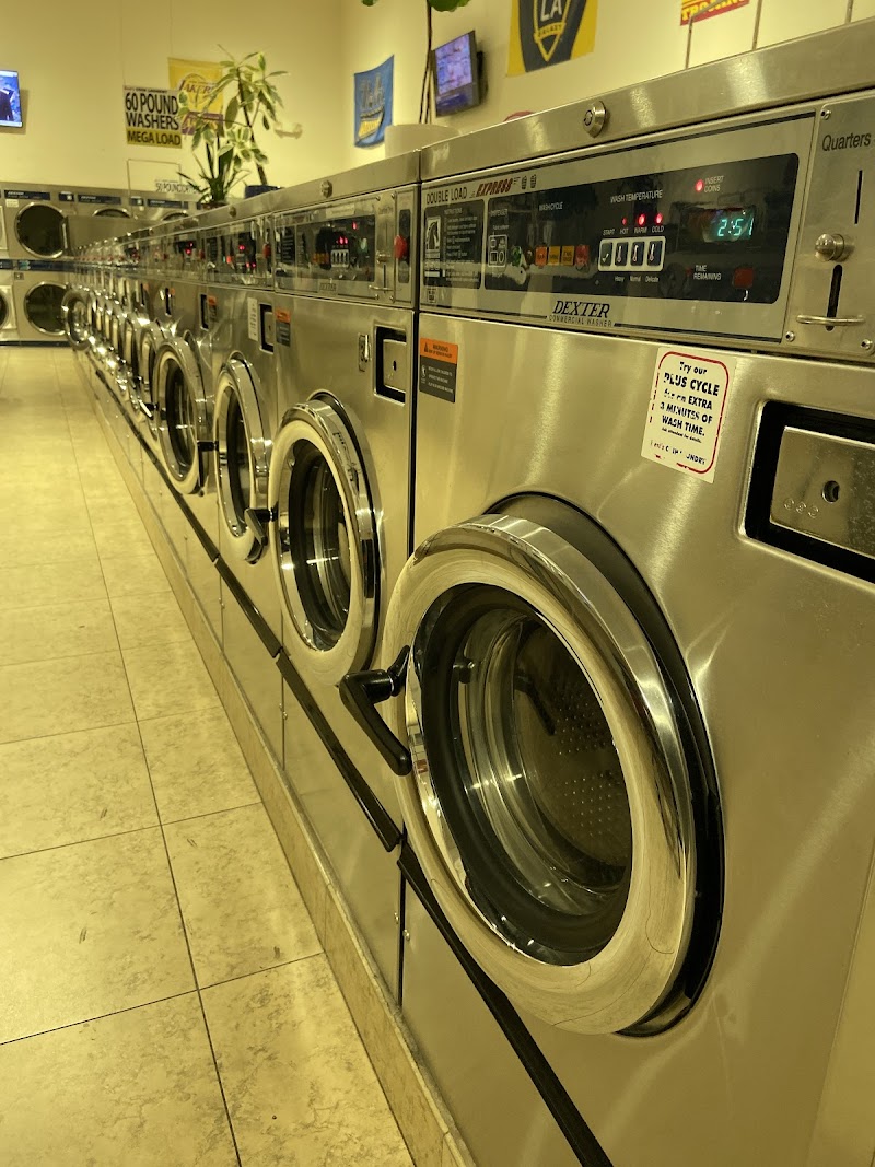 Desi's Coin Laundry - Laundromat in CA 90006