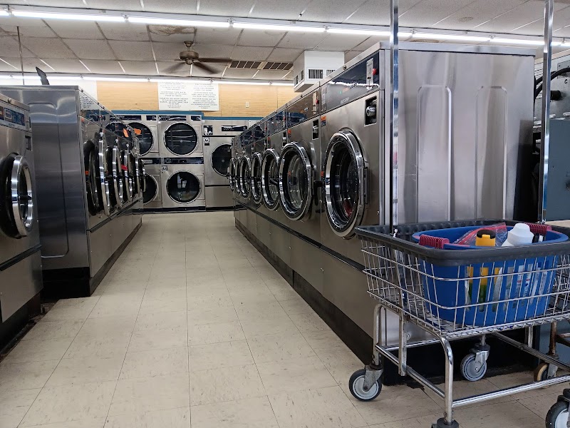 E-Z Wash - Laundromat in San Antonio