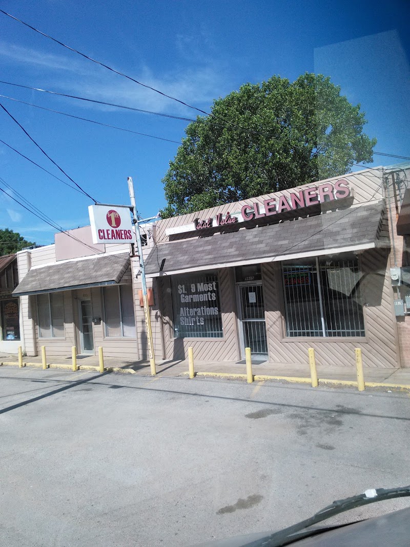 Total Value Cleaners - Laundromat in Dallas