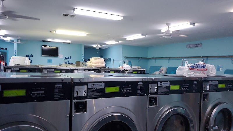 Wash Day Laundry - Laundromat in Austin