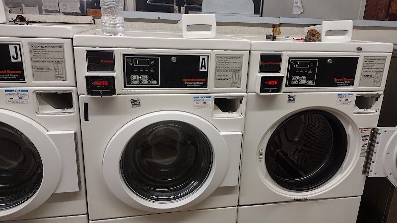 Westdale Coin Wash - Laundromat in CA 90064